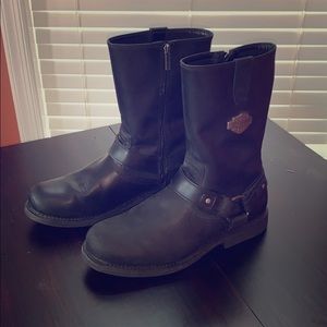 Authentic HD Boots.  Almost New!